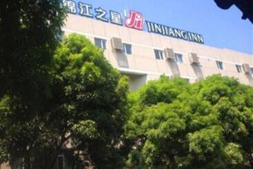בית מלון כפרי Jinjiang Inn Quanzhou West Street Kaiyuan Temple