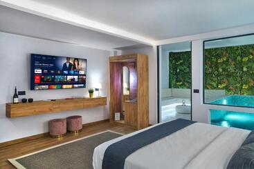 Aparthotel Cityluxe Suites & Rooms