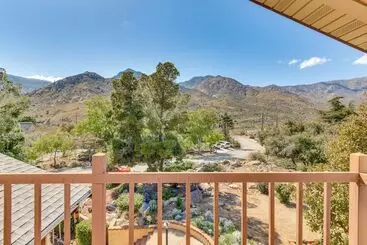 Mökkimajoitus Beautiful Kernville Home W/ Game Room & Mtn Views!