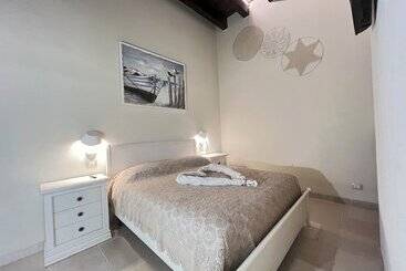 تختخواب و صبحانه La Dimora Degli Dei