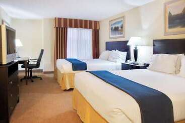 酒店 Express Inn Leesville Ft Johnson, Surestay Collection By Bw