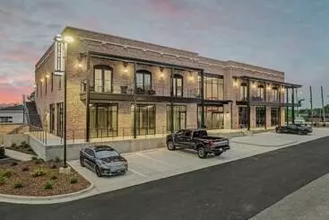 ホテル The Flying Fifty