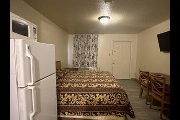 فندق Travel Inn By Oyo La Marque Texas City I 45