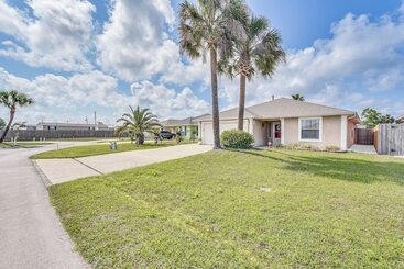 コテージ Peaceful Panama City Home W/ Fenced Backyard!