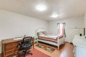 بيت ريفى Quaint Archer Farmhouse: Peaceful & Quiet Setting!