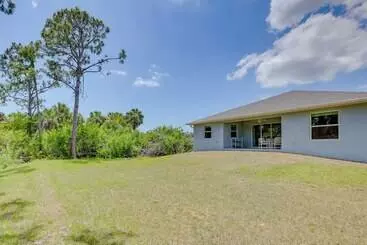 コテージ Bright Rotonda West Home W/ Patio, 7 Mi To Beach!