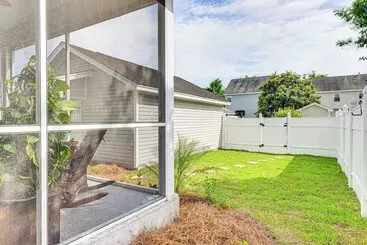 コテージ Charming Bluffton Home W/ Yard ~ 3 Mi To Beaches!