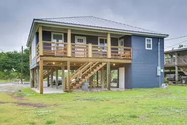 Mökkimajoitus Dularge Copper Landing    Steps To Falgout Marina
