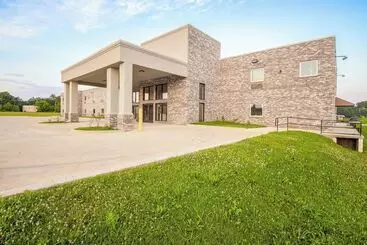 Oyo Hotel Adairsville Calhoun South I 75