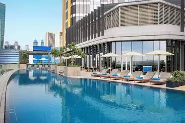 هتل Hilton Garden Inn Dubai Business Bay