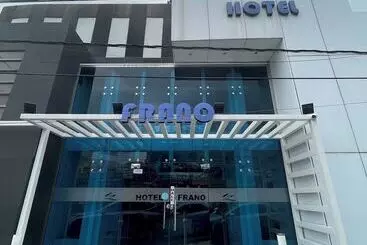 هتل Frano Romana Center