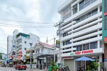 هتل Khách Sạn Hiệp Phong
