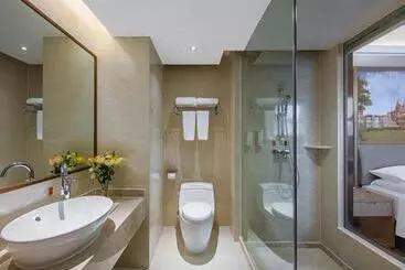 Vienna Hotel Guangdong Zhongshan South Area Passenger Station