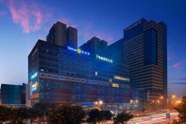 Gya Hotel Chengdu Global Center Jinchenghu Metro Station