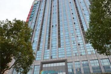 Szálloda City Comfort Inn Wuhan Guanggu Finance Port