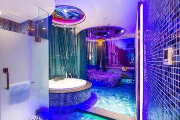 Hotel James Joyce Coffetel·tianjin Binhai Airport Free Trade Zone