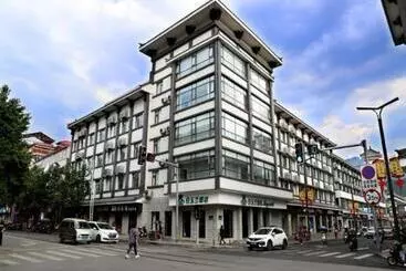 Magnotel Hotel·luanyang Luanchuan Changchun Road Cross Street