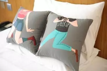 Pai Hotel Puyang Feilong Bus Terminal Shengli Road