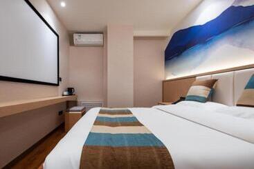 Vx Hotel Beijing Daxing Wufutang Metro Station Zhongke Dianshanggu