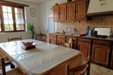 مبيت وإفطار La Maison De Grand Mère