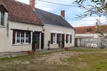 ベッドアンドブレックファースト La Maison De Grand Mère