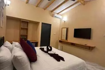 Hotel Blue Coral Thoddoo