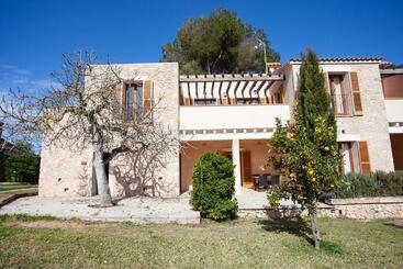 Finca S Hort De Sa Begura