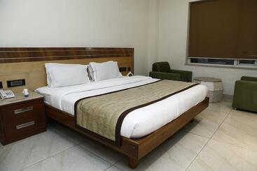 Hotel Pacific Roorkee