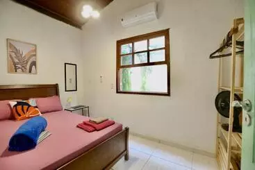 ペンション Casa Matatiso   Quartos Privados Em Casa Hostel No Abraão