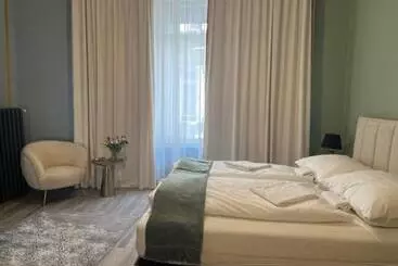 ベッドアンドブレックファースト W Urban Suites Budapest