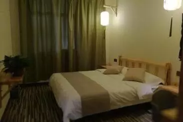 Auberge Right Here