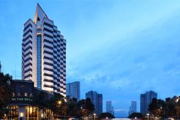 בית מלון כפרי Kunming Haitian