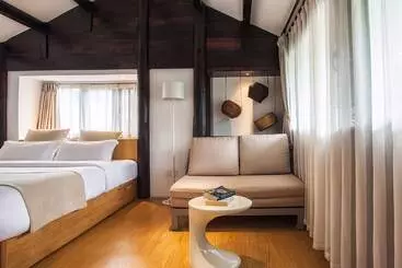 Hotel The Bivou Lijiang