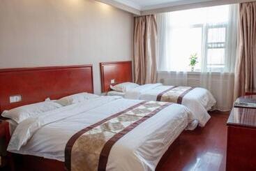 Hotel Greentree Inn Tianjin Wuqing Yongyangw)road Renmin Hospital Express