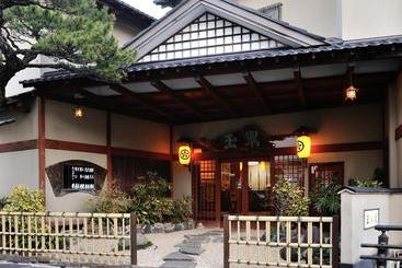 旅館 Gyokusuikan