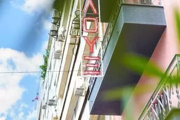 Hotel Lux