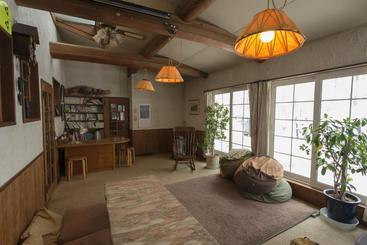 Bed and Breakfast Pension Starlight Azumi