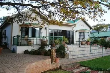 Gîte Rural Golden View Luxury Self Catering