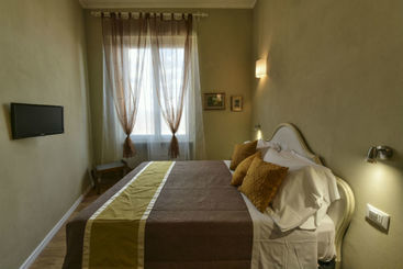 هتل Florence Station Rooms