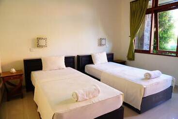 פנסיון Yulia 2 Homestay Sanur