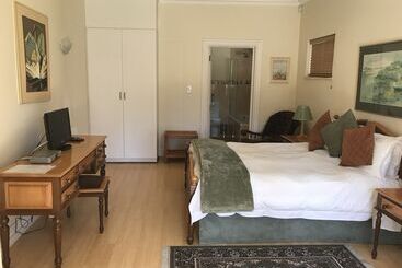 Seven Streams Bed And Breakfast