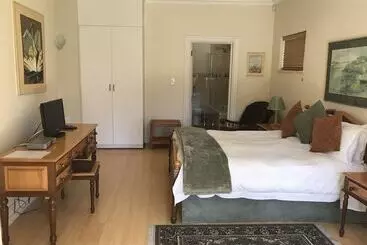 Seven Streams Bed And Breakfast