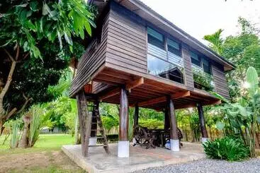 ホテル Banyen Villa