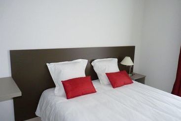 Apart Hotel Le Clos De Celony