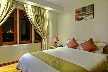 Hotelli Ambassador Hill