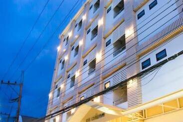 هتل Loei Residence