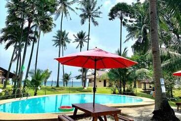 Oceana Hotel & Beach Resort