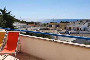 Отель Selenia Residence