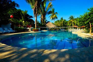 Отель Villas Playa Samara Beach Front Resort