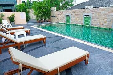 Visa Hotel Hua Hin   Sha Plus